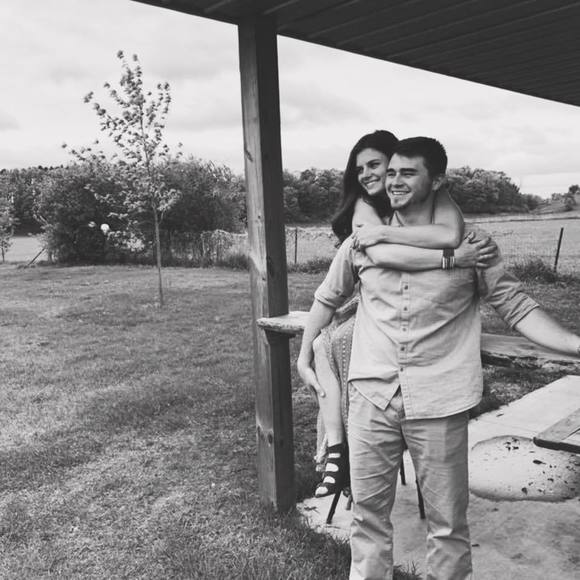 Meet your Posher, Megan - Picture 1 of 1